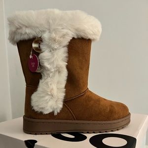 Girls suede boots